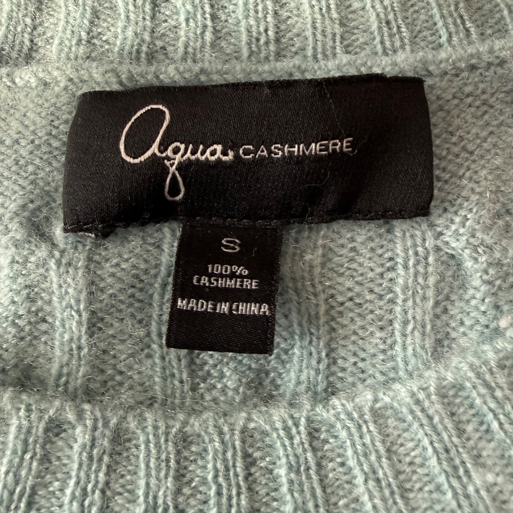 Aqua Women’s 100% Cashmere Long Sleeve Blue Sweater Pullover Size S - Picture 6 of 7